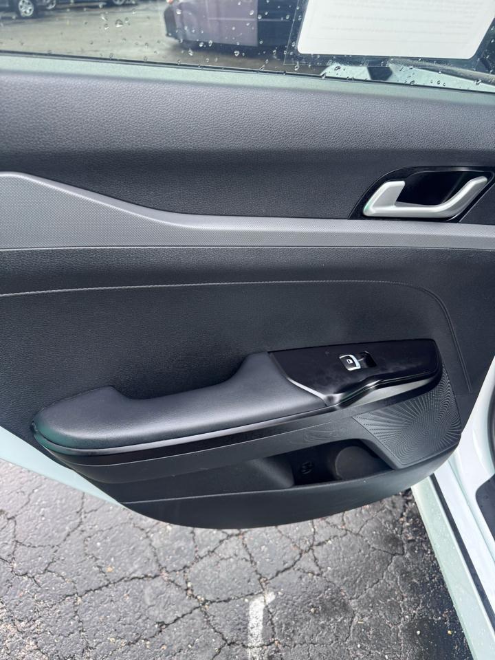 Kia K5 LXS Auto FWD 2024