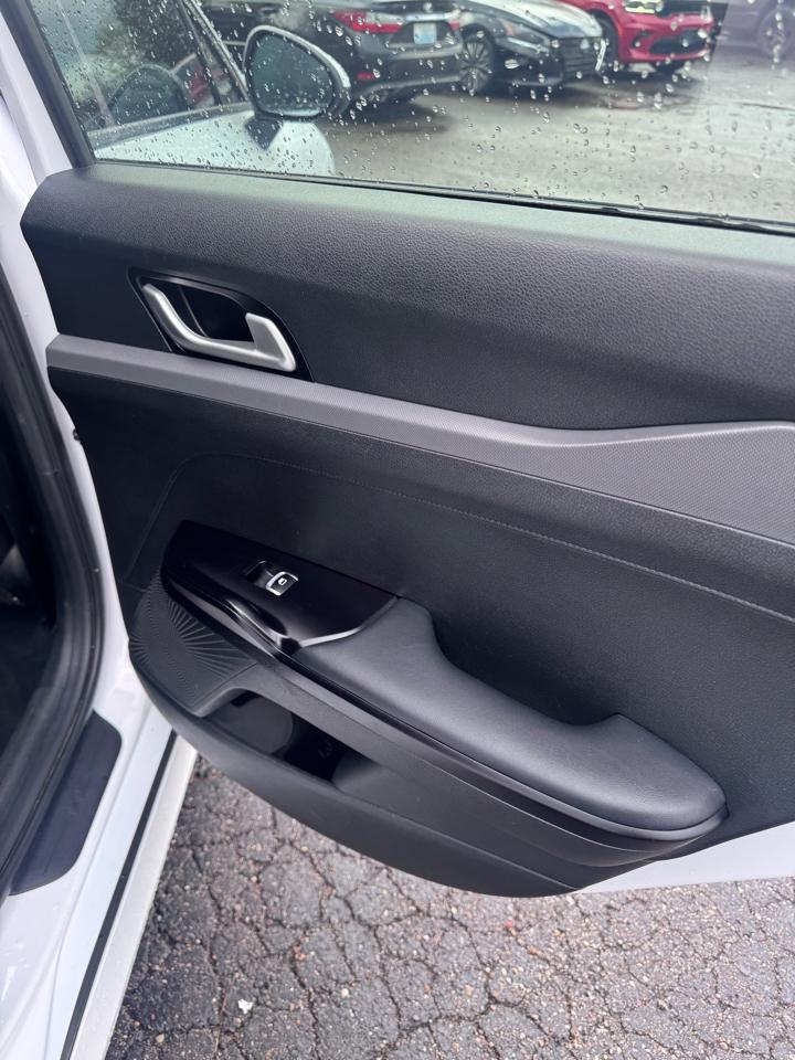 Kia K5 LXS Auto FWD 2024