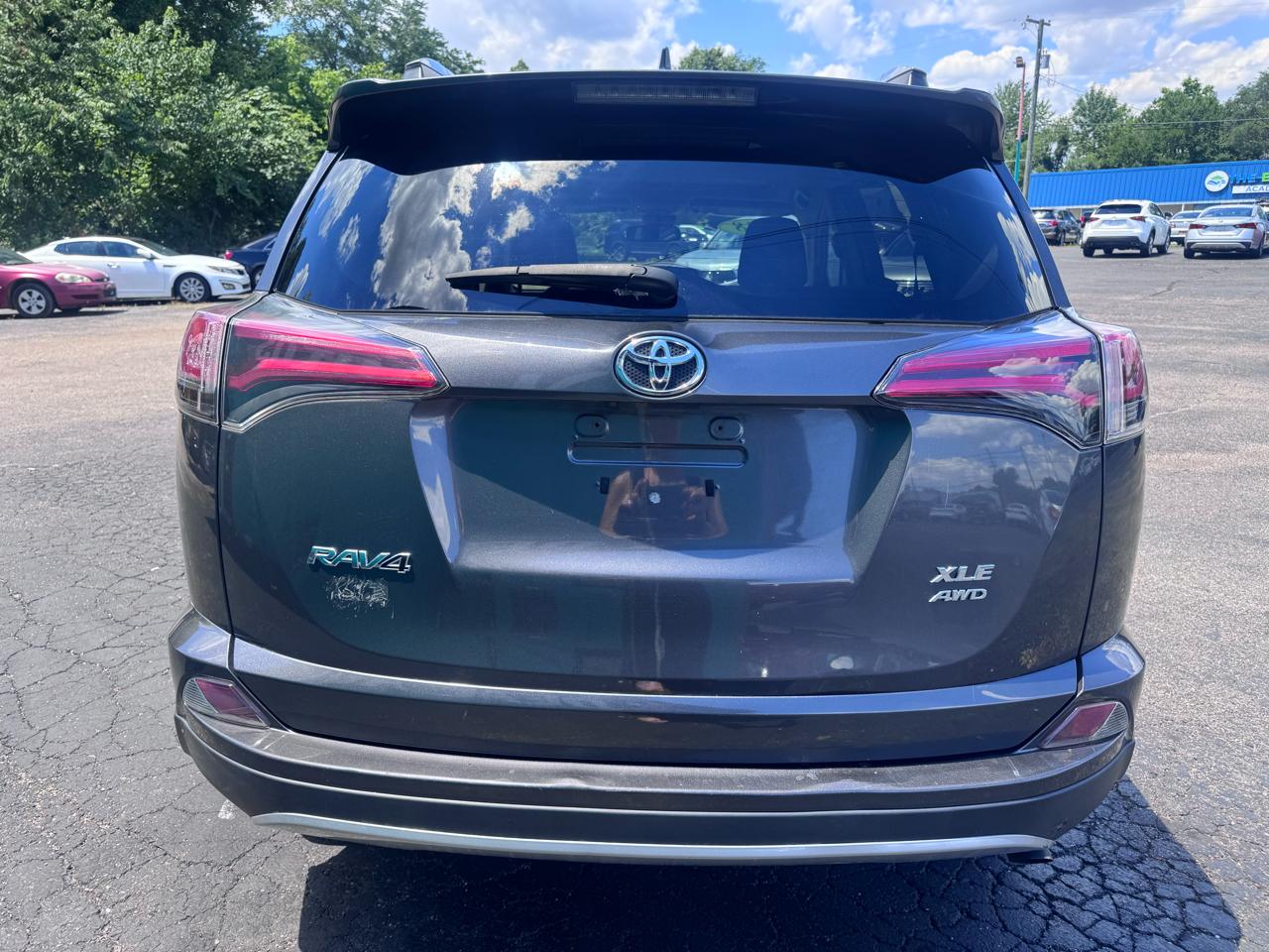 Toyota RAV4 Adventure AWD (Natl) 2018
