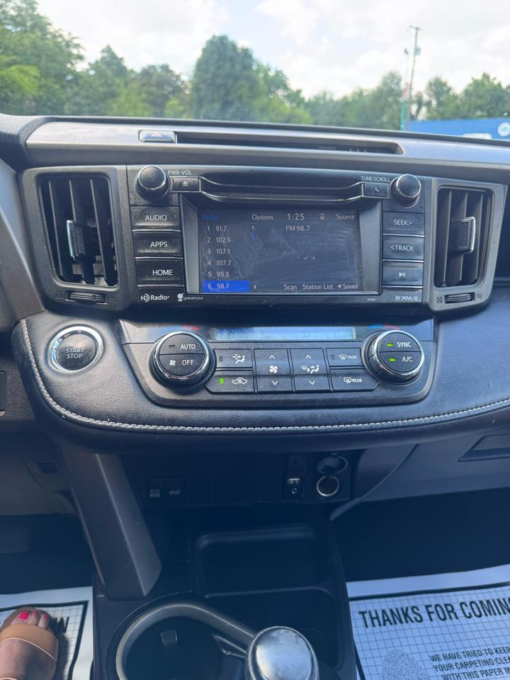 Toyota RAV4 Adventure AWD (Natl) 2018