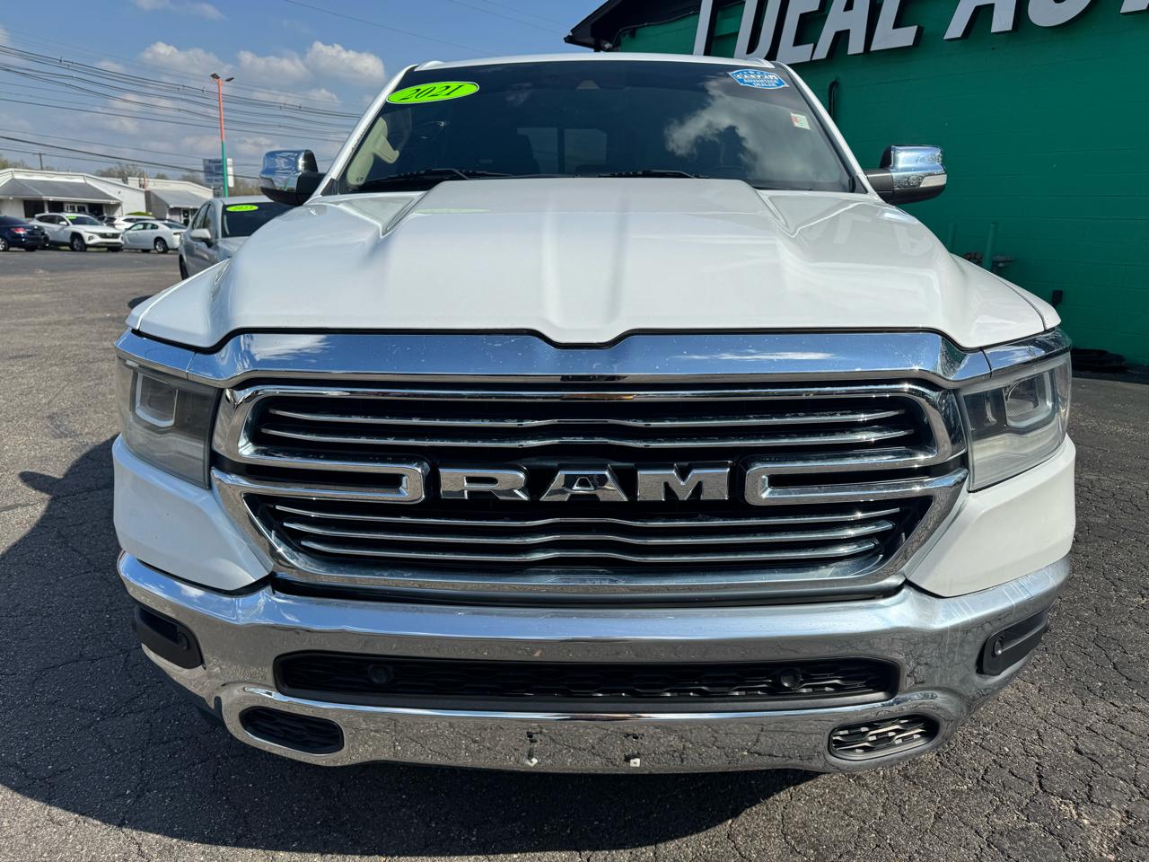 RAM 1500 Laramie 4x4 Crew Cab 5'7" Box 2021