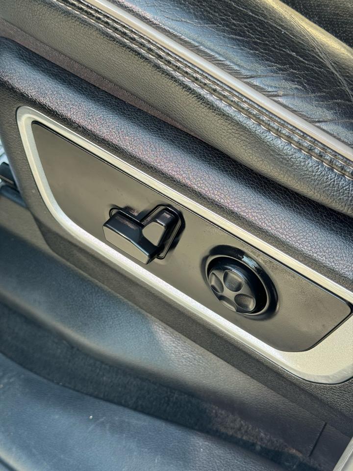 RAM 1500 Laramie 4x4 Crew Cab 5'7" Box 2021