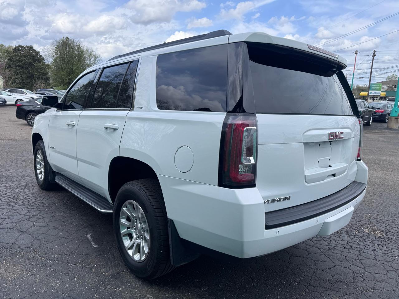 GMC Yukon 2WD 4dr SLT Standard Edition 2020