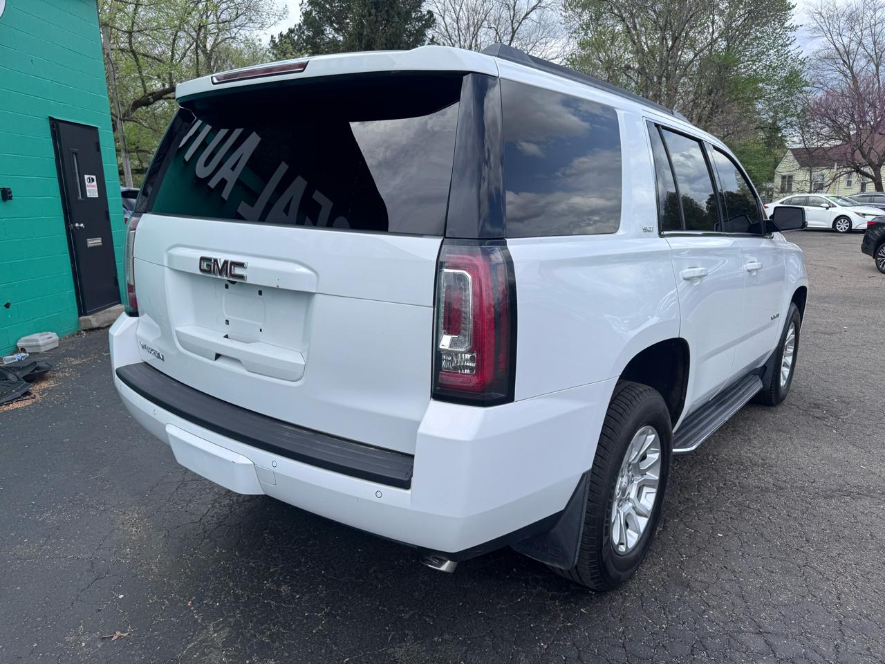 GMC Yukon 2WD 4dr SLT Standard Edition 2020