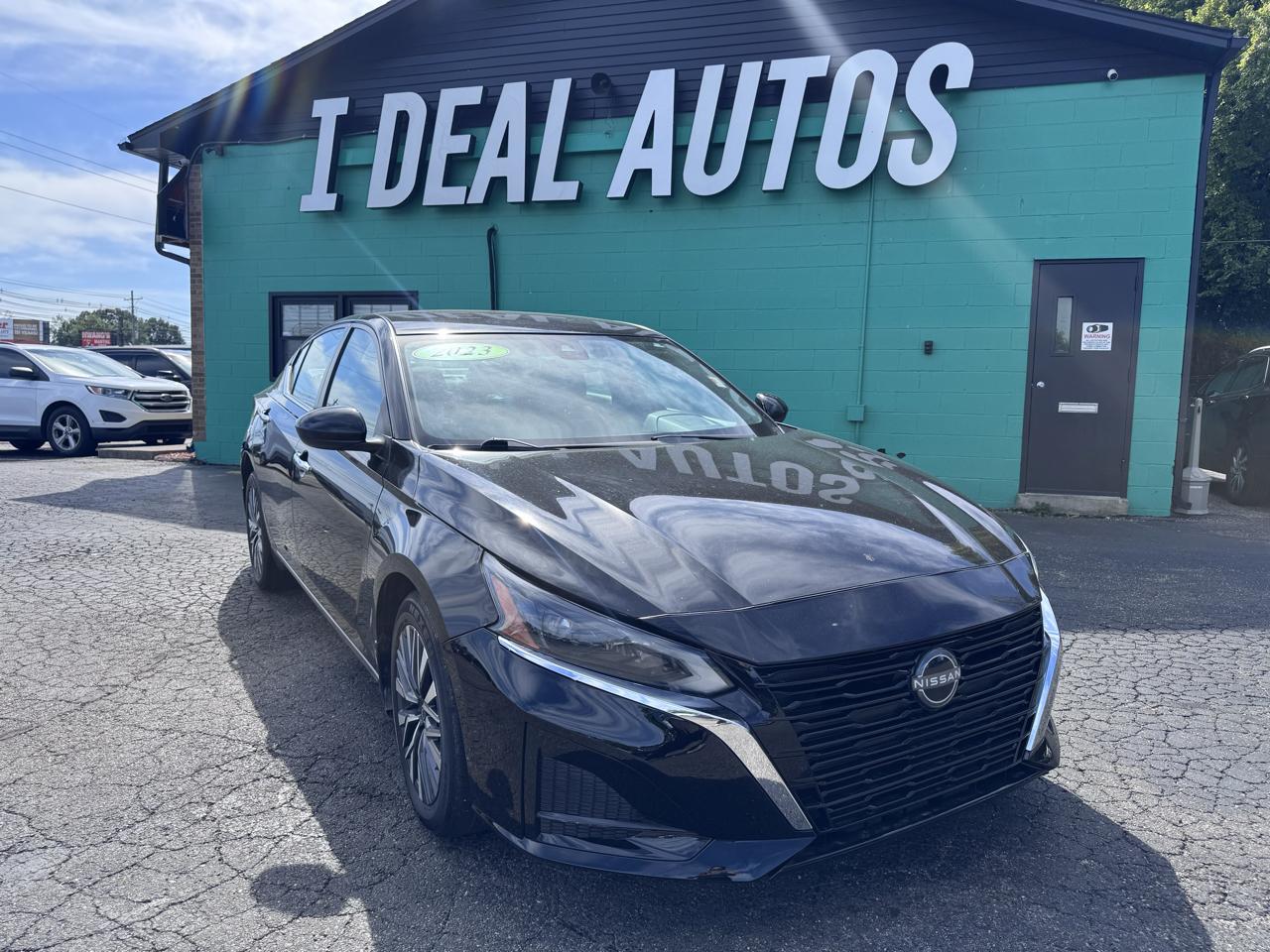 Nissan Altima 2.5 SV AWD Sedan 2023