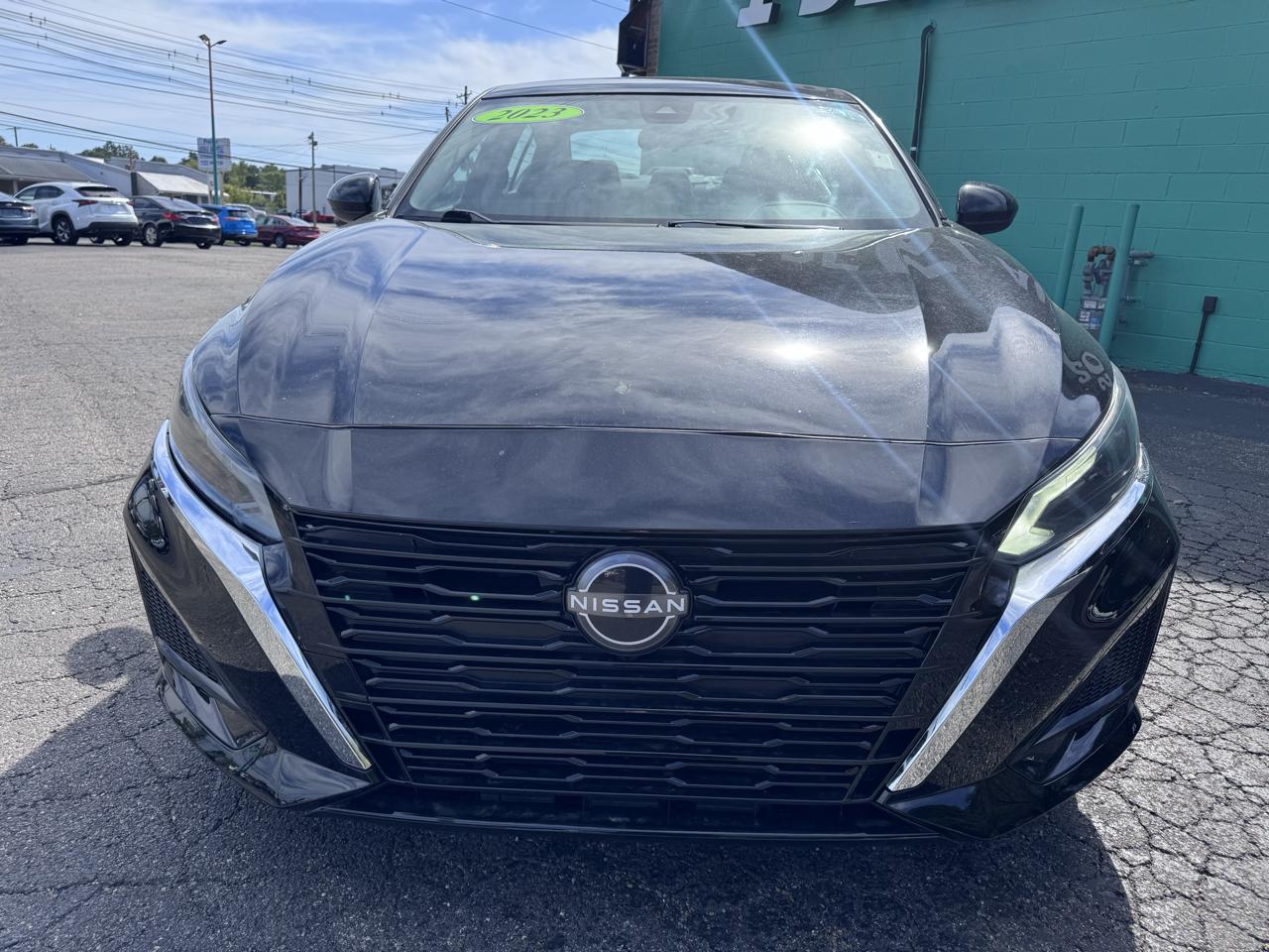 Nissan Altima 2.5 SV AWD Sedan 2023