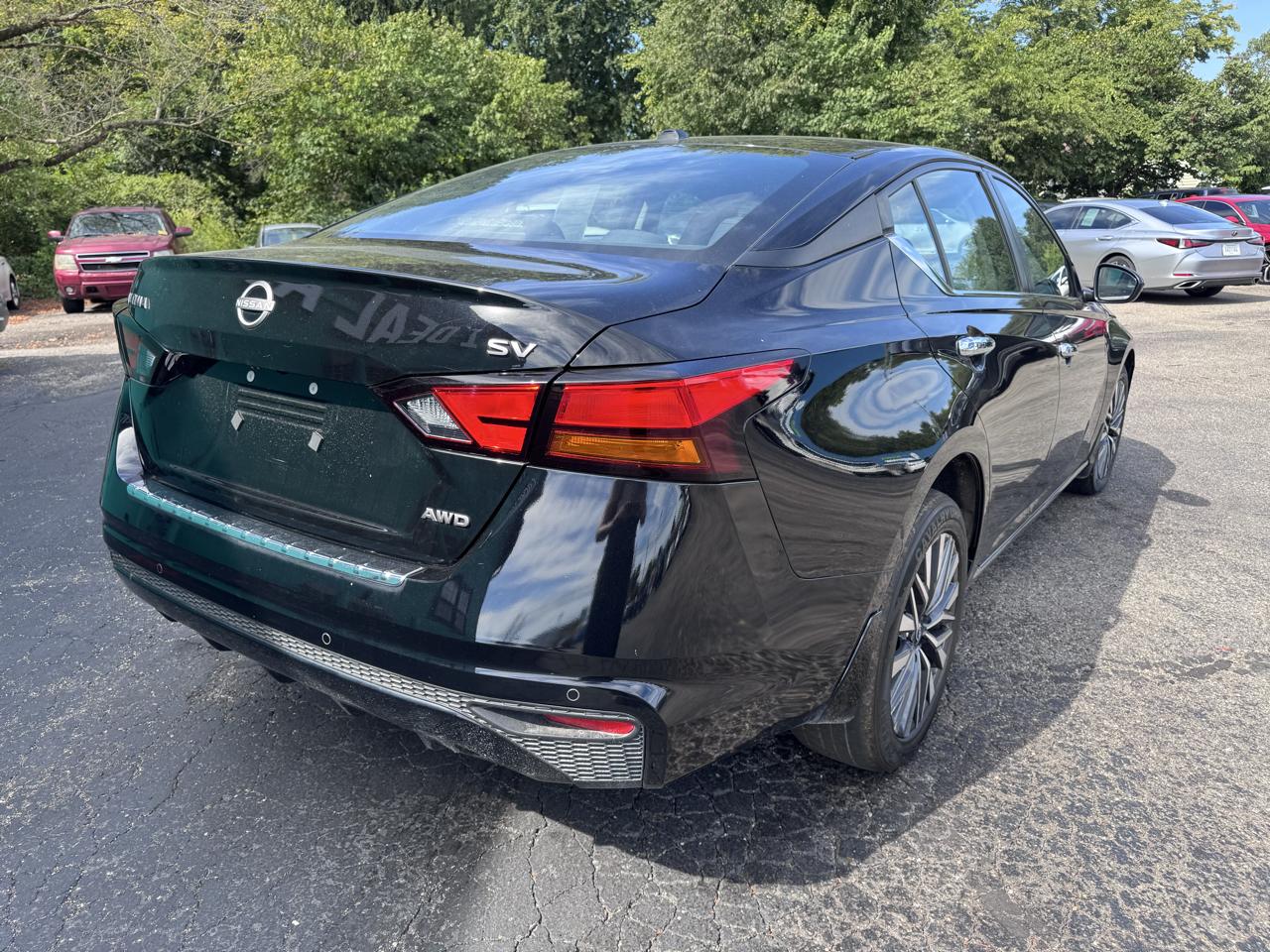 Nissan Altima 2.5 SV AWD Sedan 2023