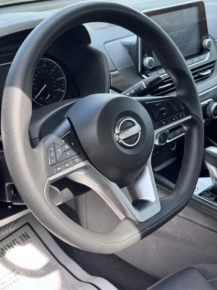 Nissan Altima 2.5 SV AWD Sedan 2023