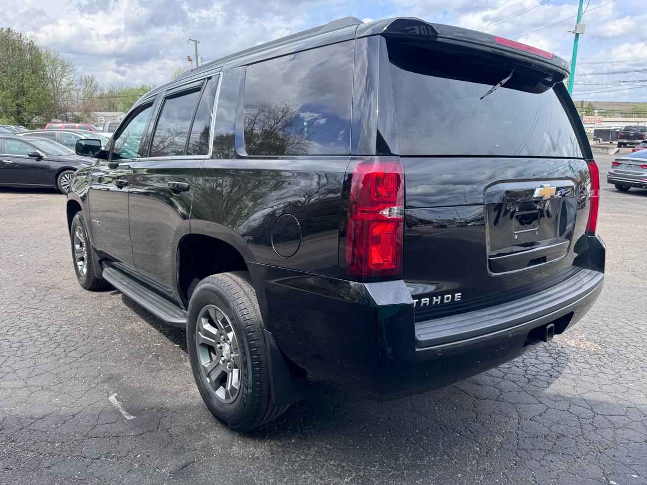 Chevrolet Tahoe 2WD 4dr LS 2019