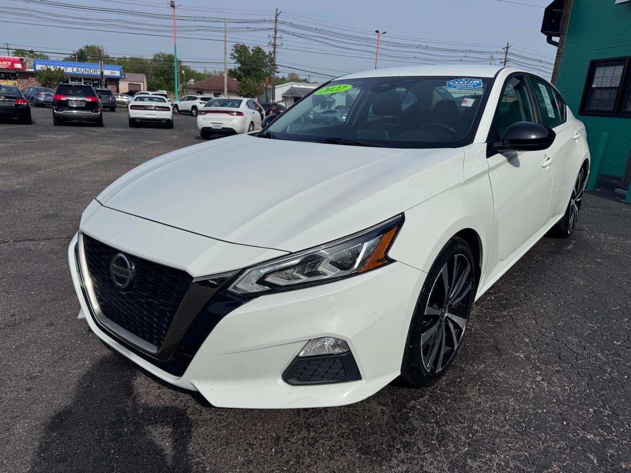 Nissan Altima 2.5 SR Sedan 2022