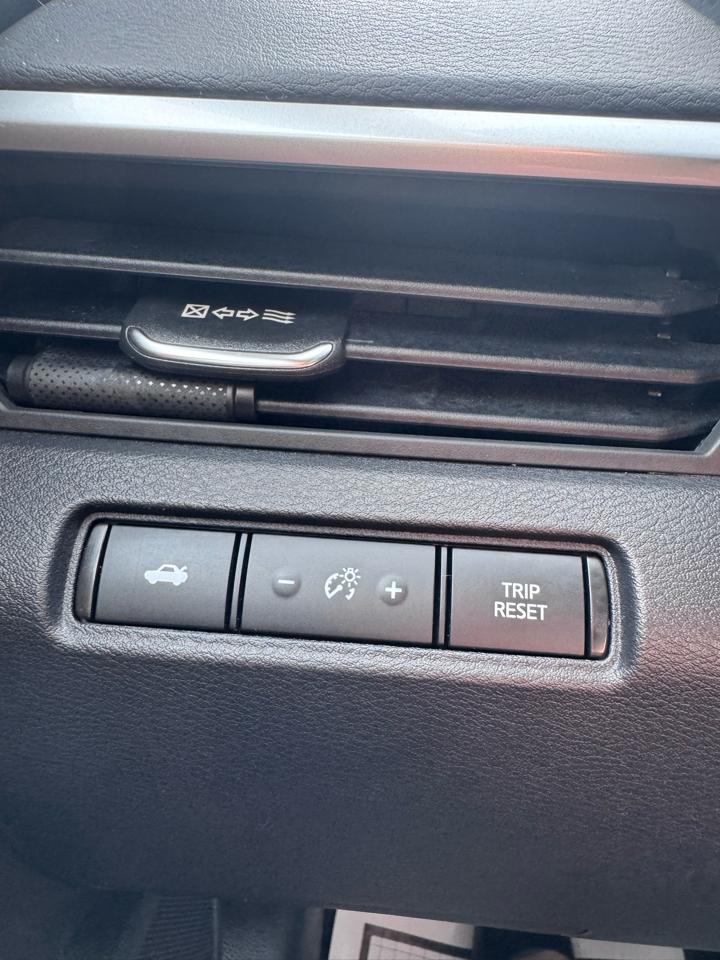 Nissan Altima 2.5 SR Sedan 2022