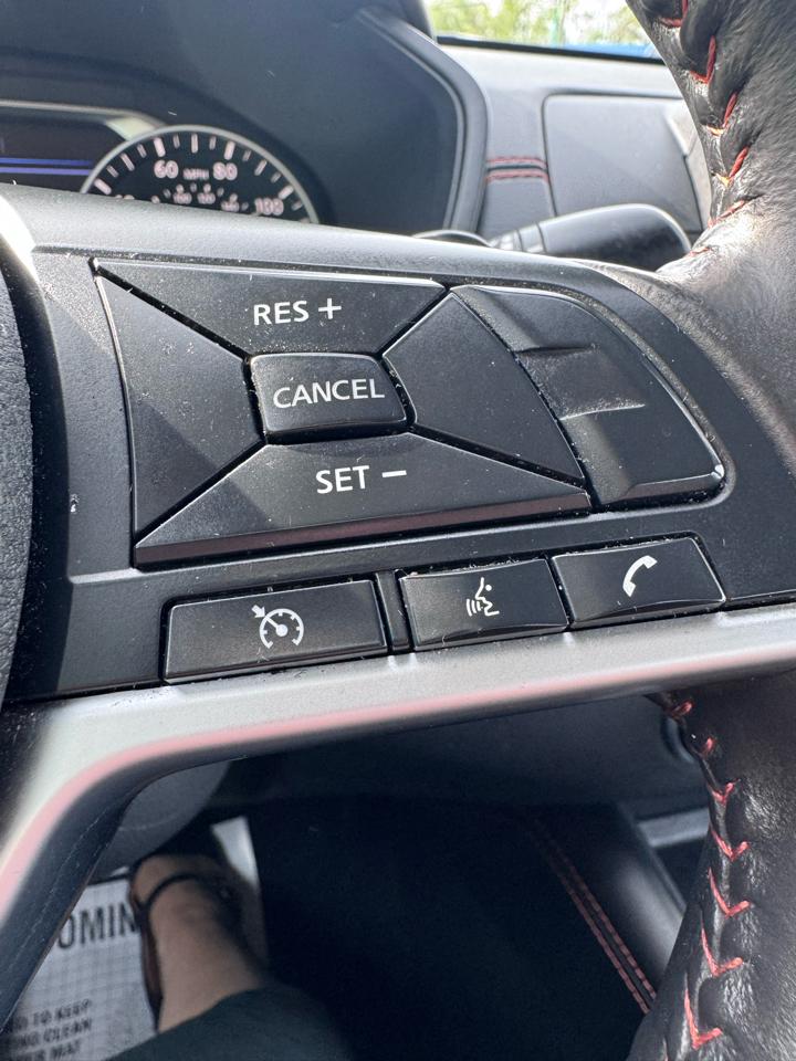 Nissan Altima 2.5 SR Sedan 2022