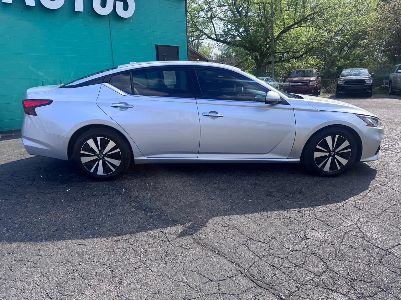 Nissan Altima 2.5 SL Sedan 2019
