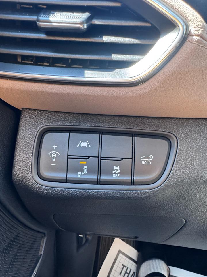 Hyundai Santa Fe Limited 2.4L Auto FWD 2020