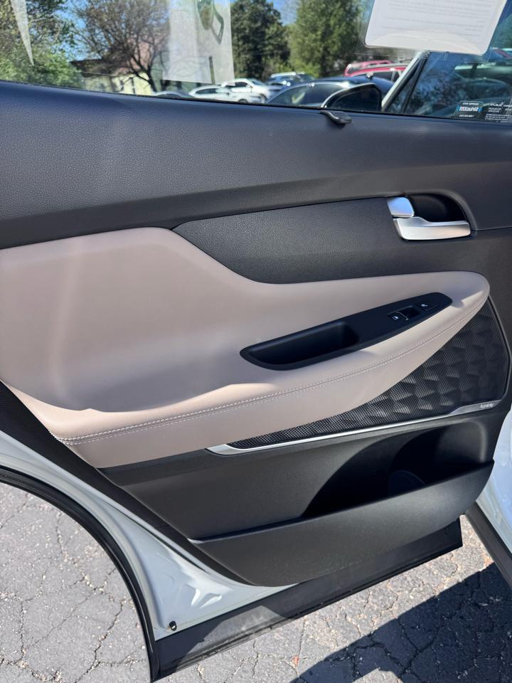 Hyundai Santa Fe Limited 2.4L Auto FWD 2020