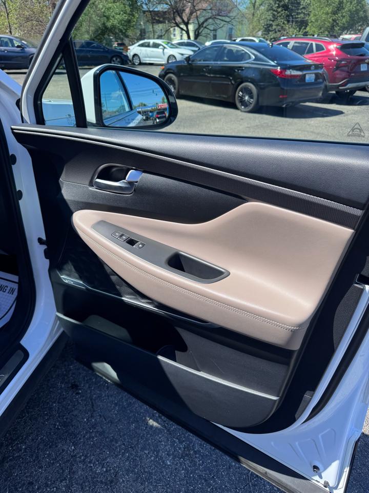 Hyundai Santa Fe Limited 2.4L Auto FWD 2020