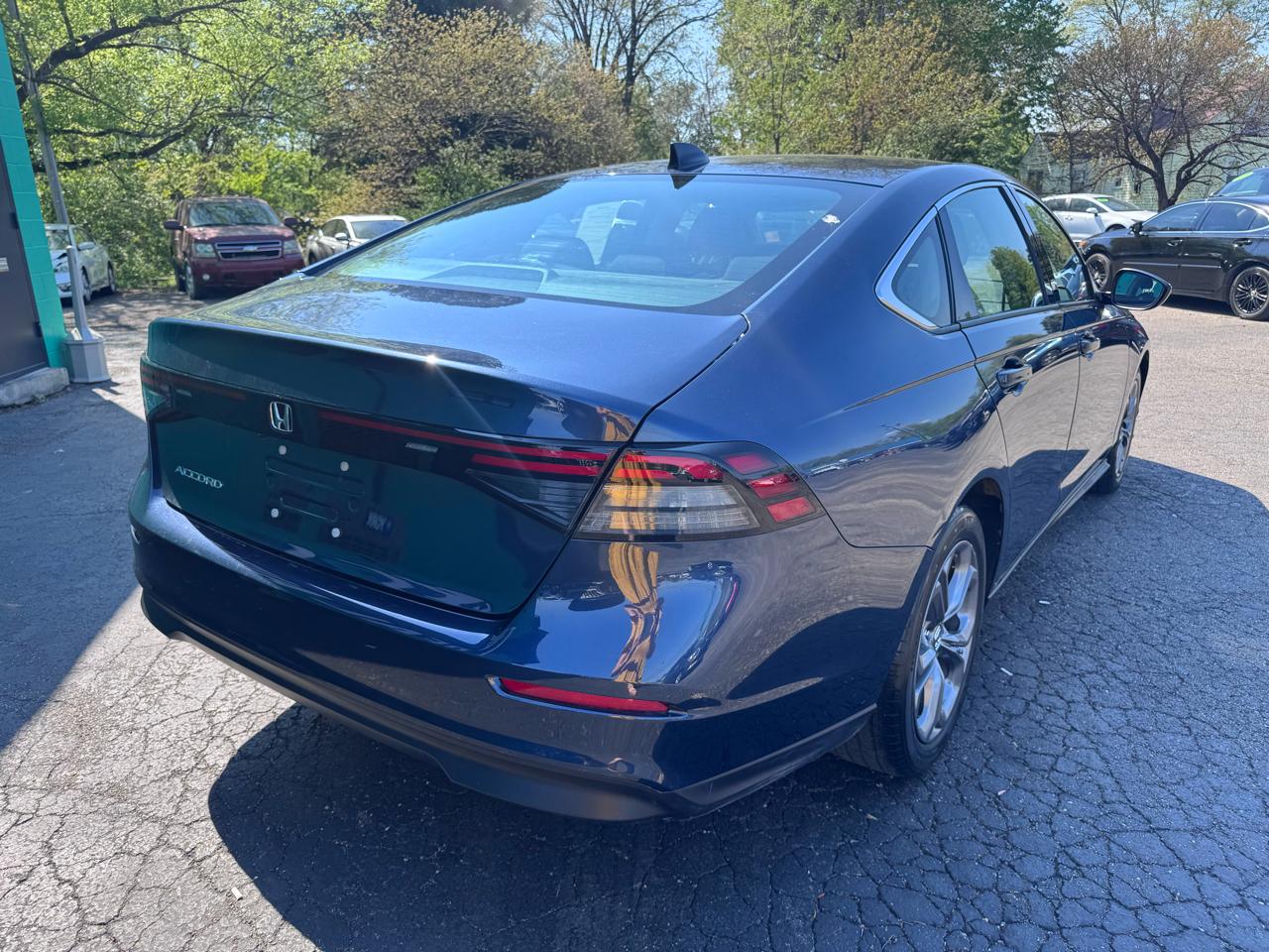 Honda Accord Sedan EX CVT 2023