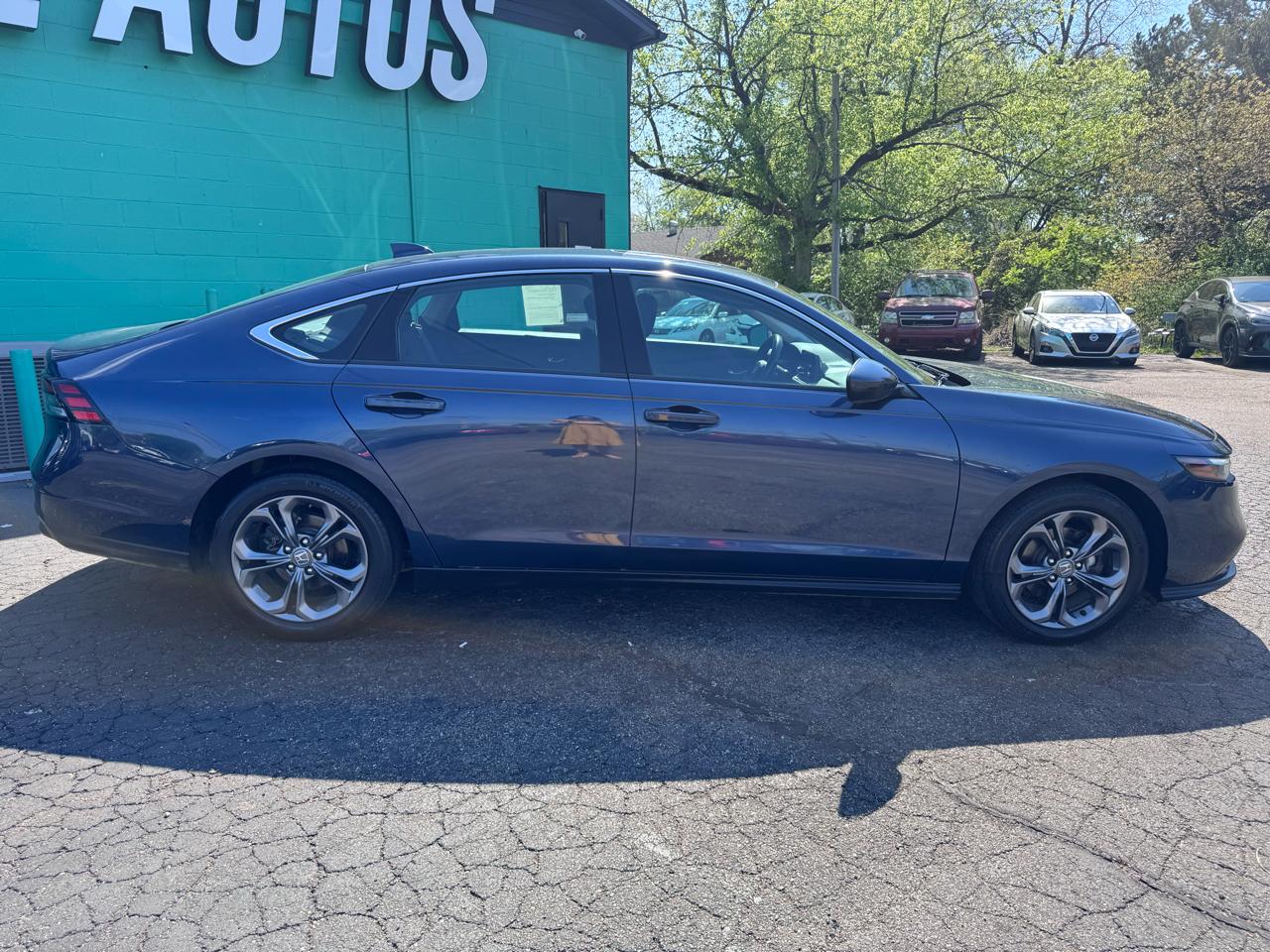Honda Accord Sedan EX CVT 2023