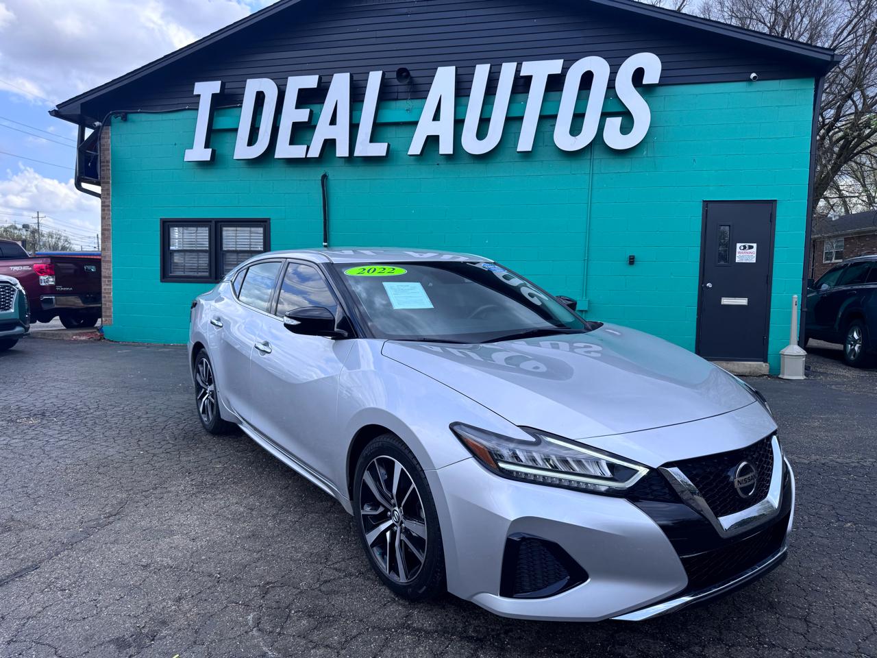 Nissan Maxima SV CVT 2022