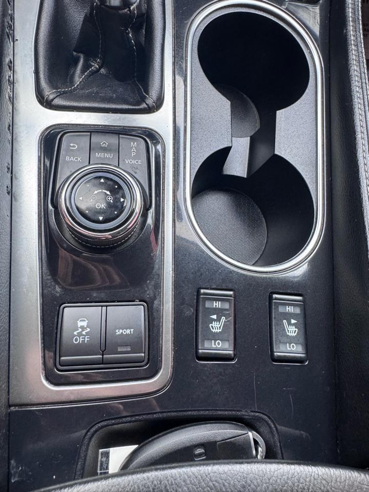 Nissan Maxima SV CVT 2022