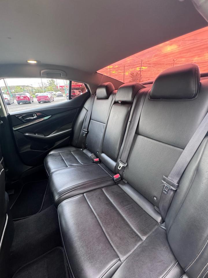 Nissan Maxima SV CVT 2022