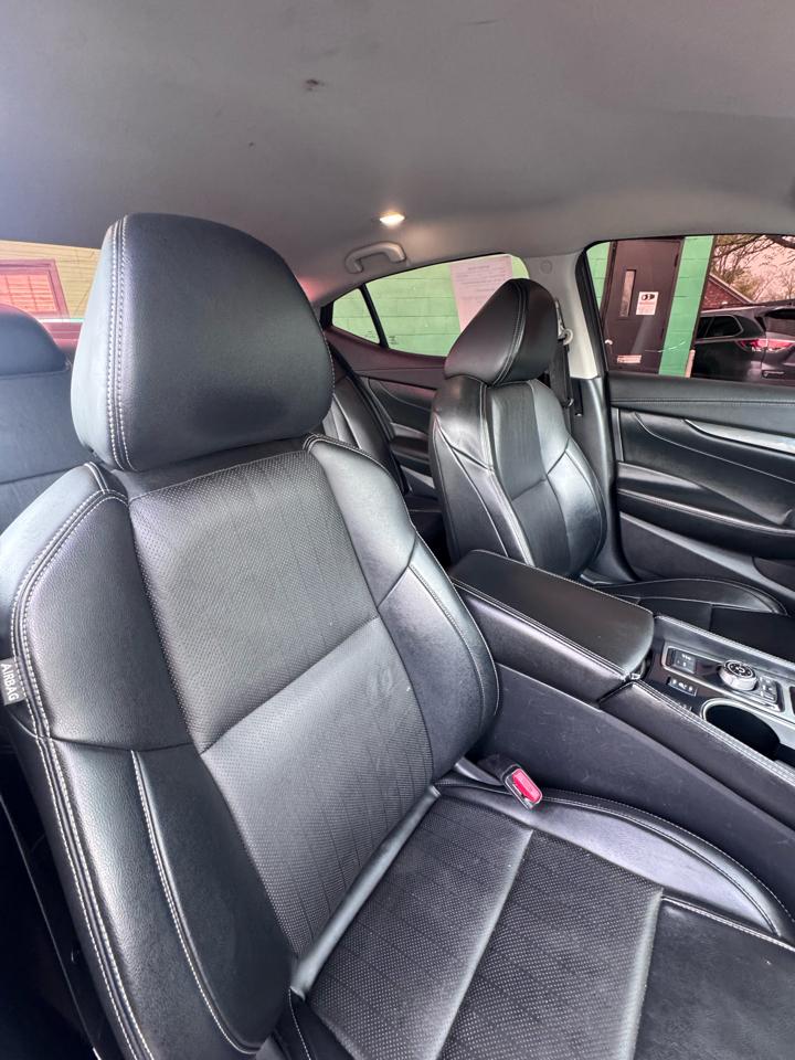 Nissan Maxima SV CVT 2022