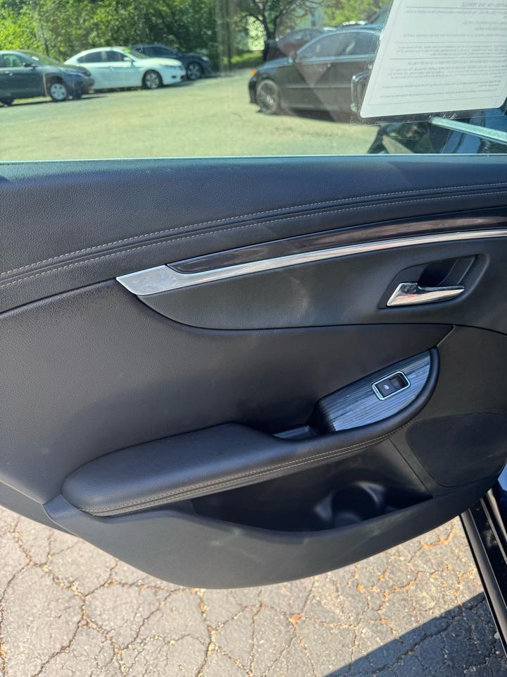 Chevrolet Impala 4dr Sdn LT w/1LT 2018