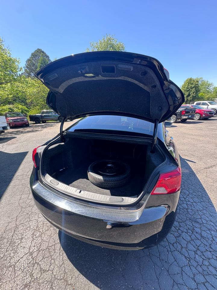 Chevrolet Impala 4dr Sdn LT w/1LT 2018
