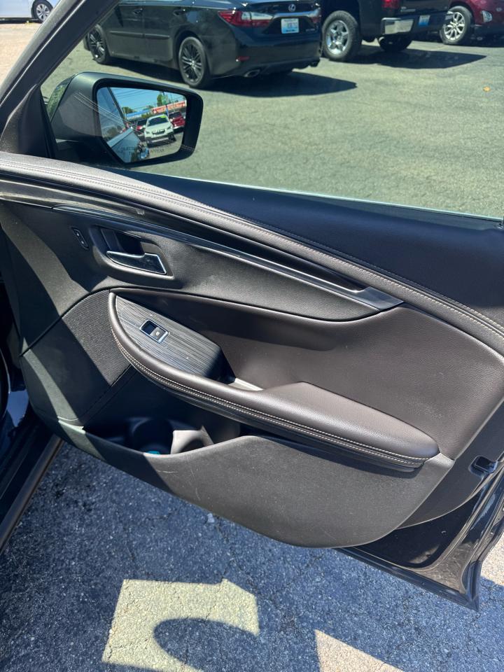 Chevrolet Impala 4dr Sdn LT w/1LT 2018