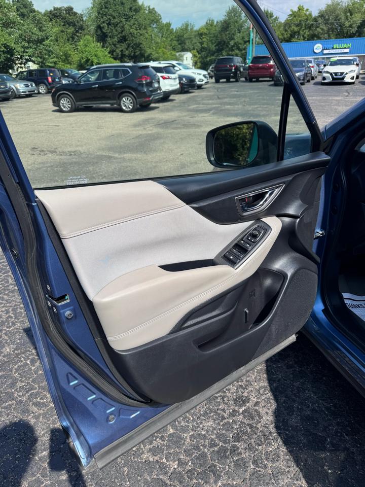 Subaru Forester Premium CVT 2021