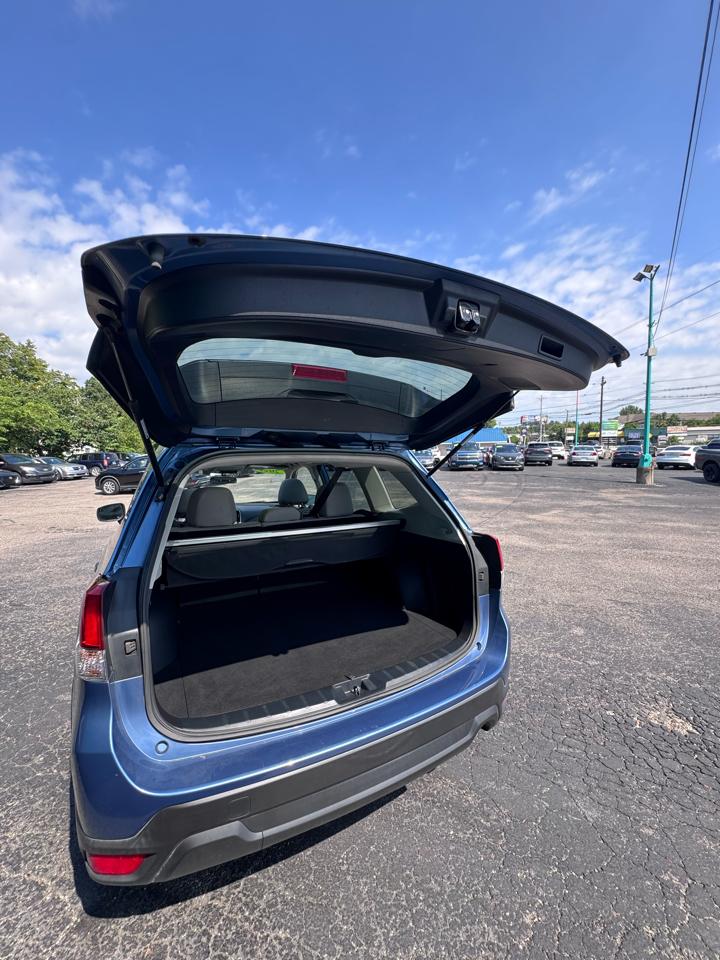Subaru Forester Premium CVT 2021