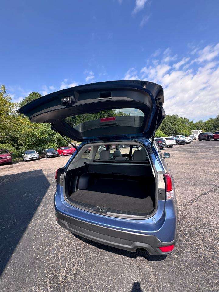 Subaru Forester Premium CVT 2021