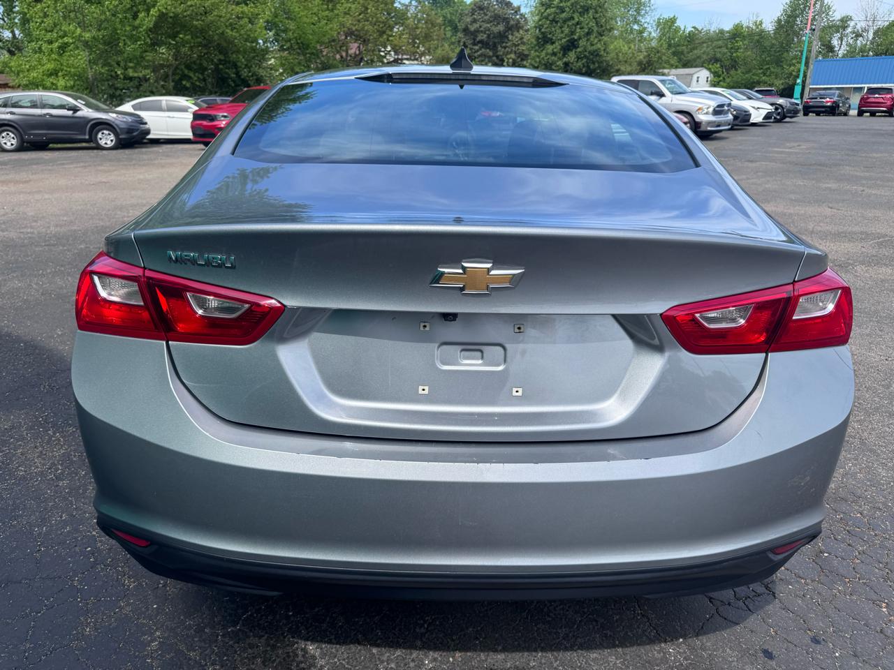 Chevrolet Malibu 4dr Sdn LS w/1FL 2024