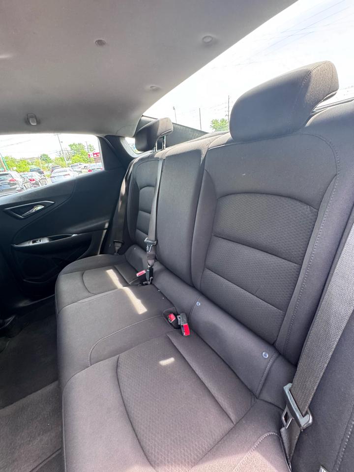 Chevrolet Malibu 4dr Sdn LS w/1FL 2024