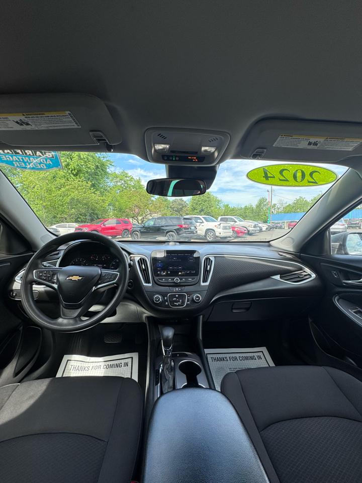 Chevrolet Malibu 4dr Sdn LS w/1FL 2024