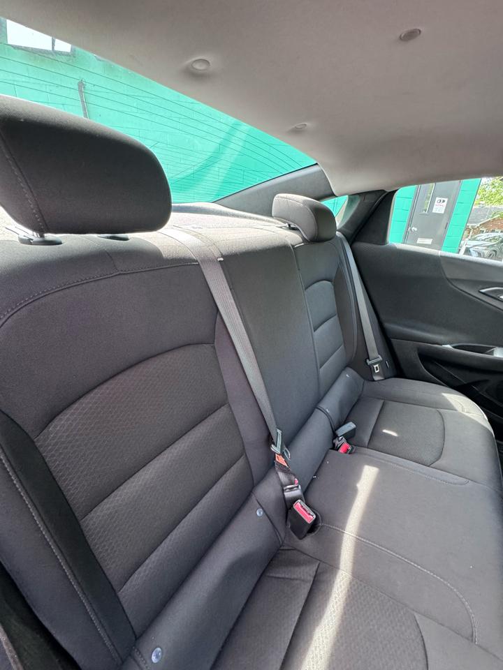 Chevrolet Malibu 4dr Sdn LS w/1FL 2024