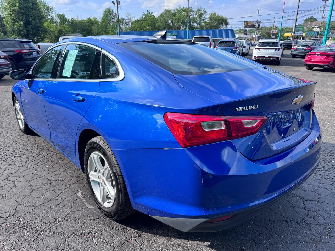 Chevrolet Malibu 4dr Sdn LS w/1FL 2023