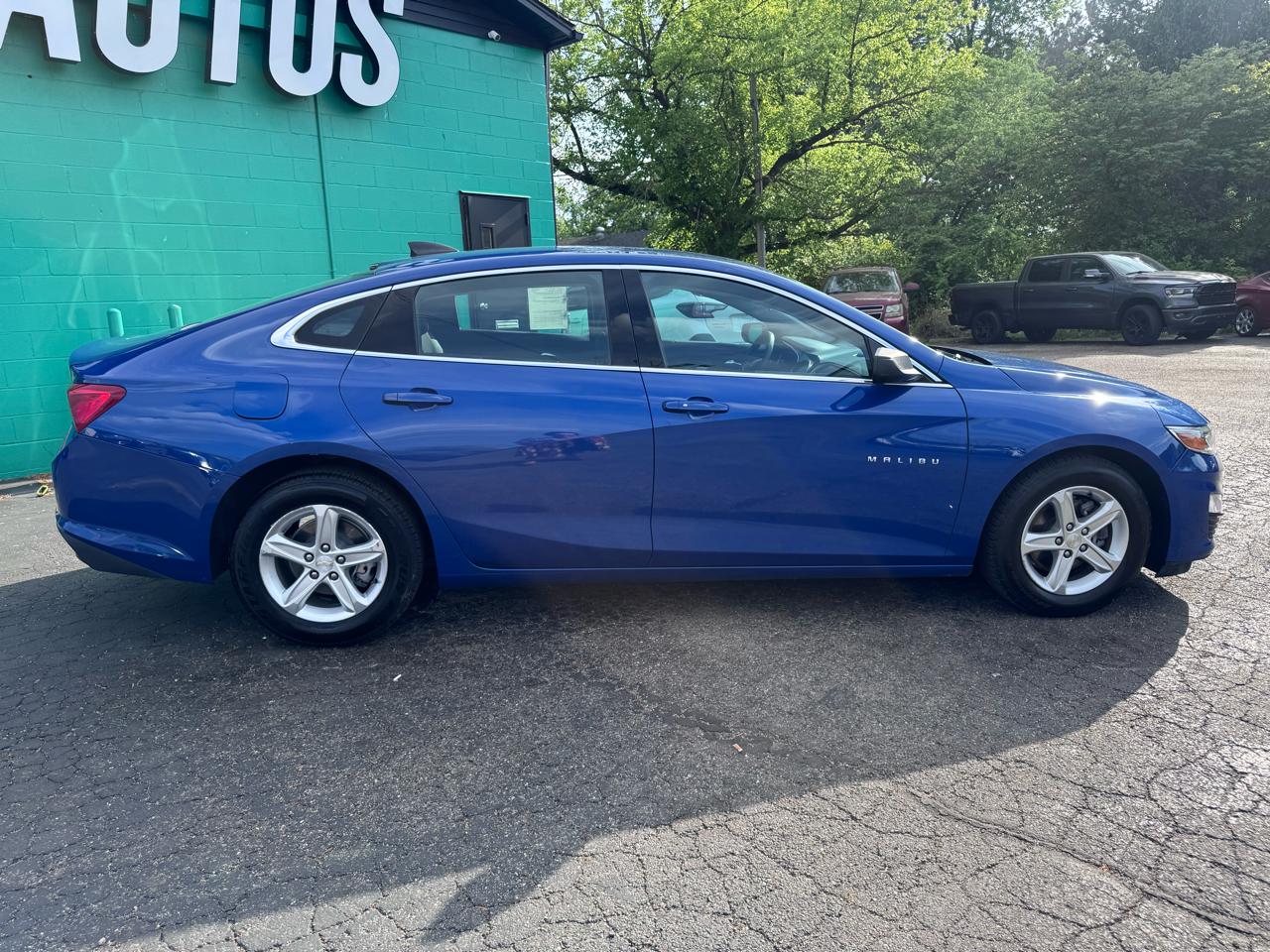 Chevrolet Malibu 4dr Sdn LS w/1FL 2023