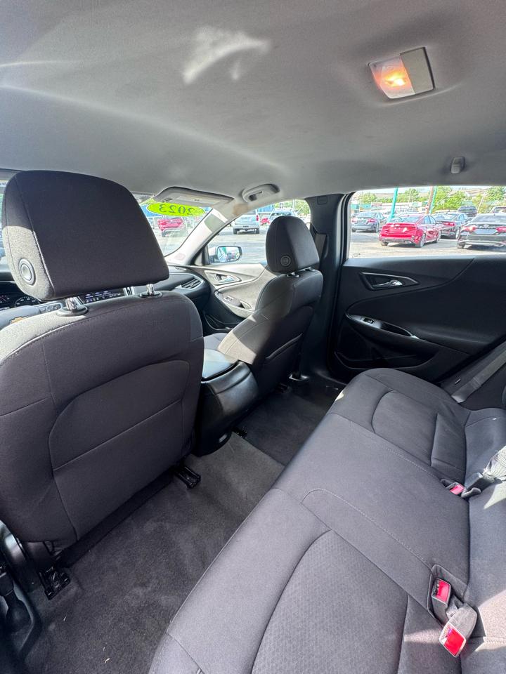 Chevrolet Malibu 4dr Sdn LS w/1FL 2023