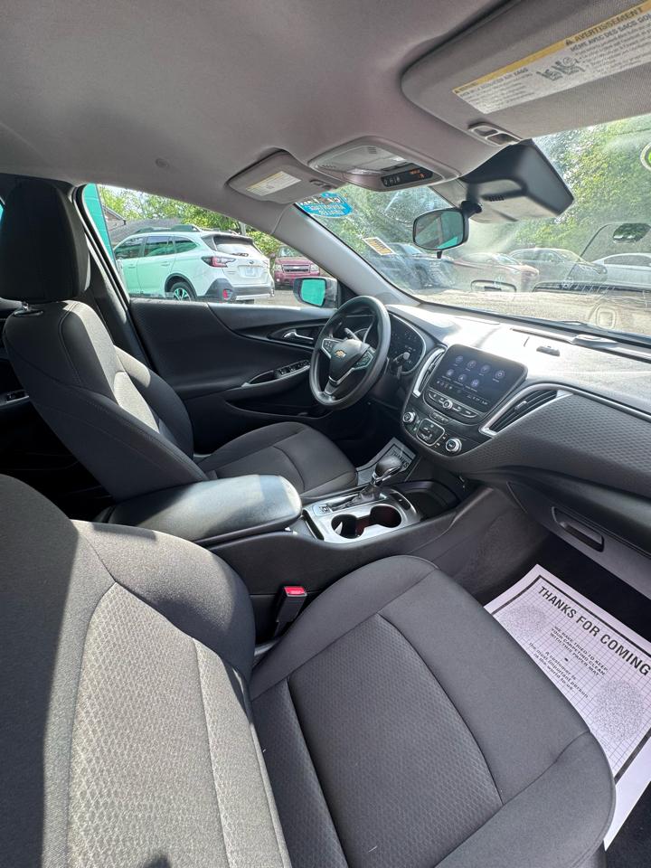 Chevrolet Malibu 4dr Sdn LS w/1FL 2023