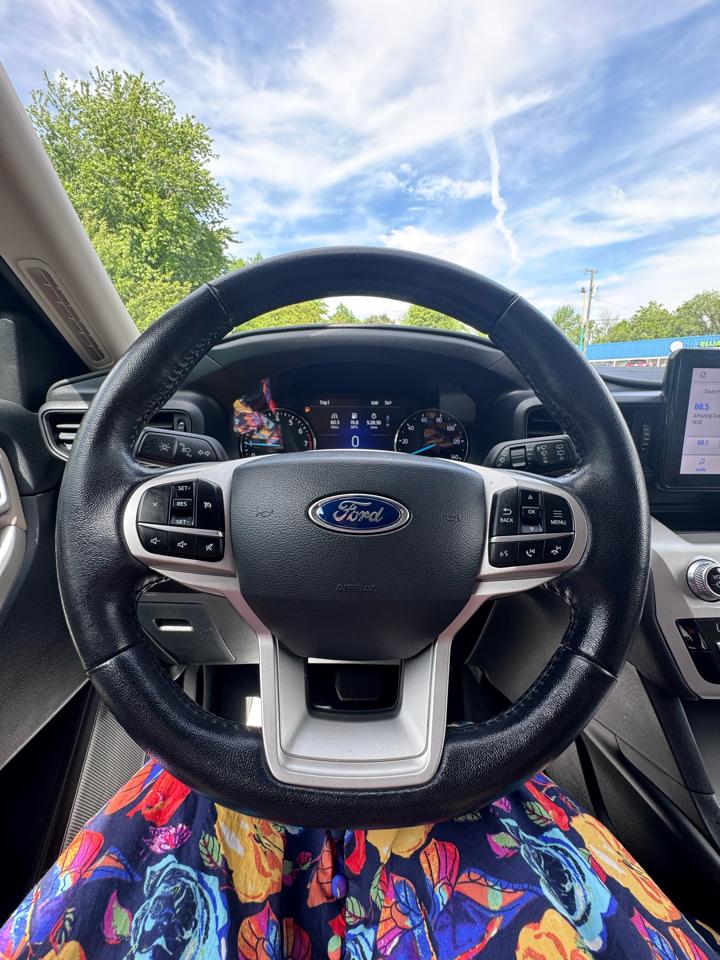 Ford Explorer XLT 4WD 2021