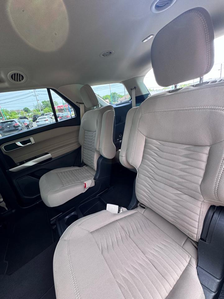 Ford Explorer XLT 4WD 2021