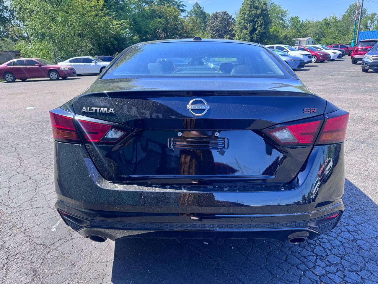 Nissan Altima 2.5 SR Sedan 2023