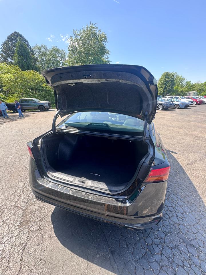 Nissan Altima 2.5 SR Sedan 2023