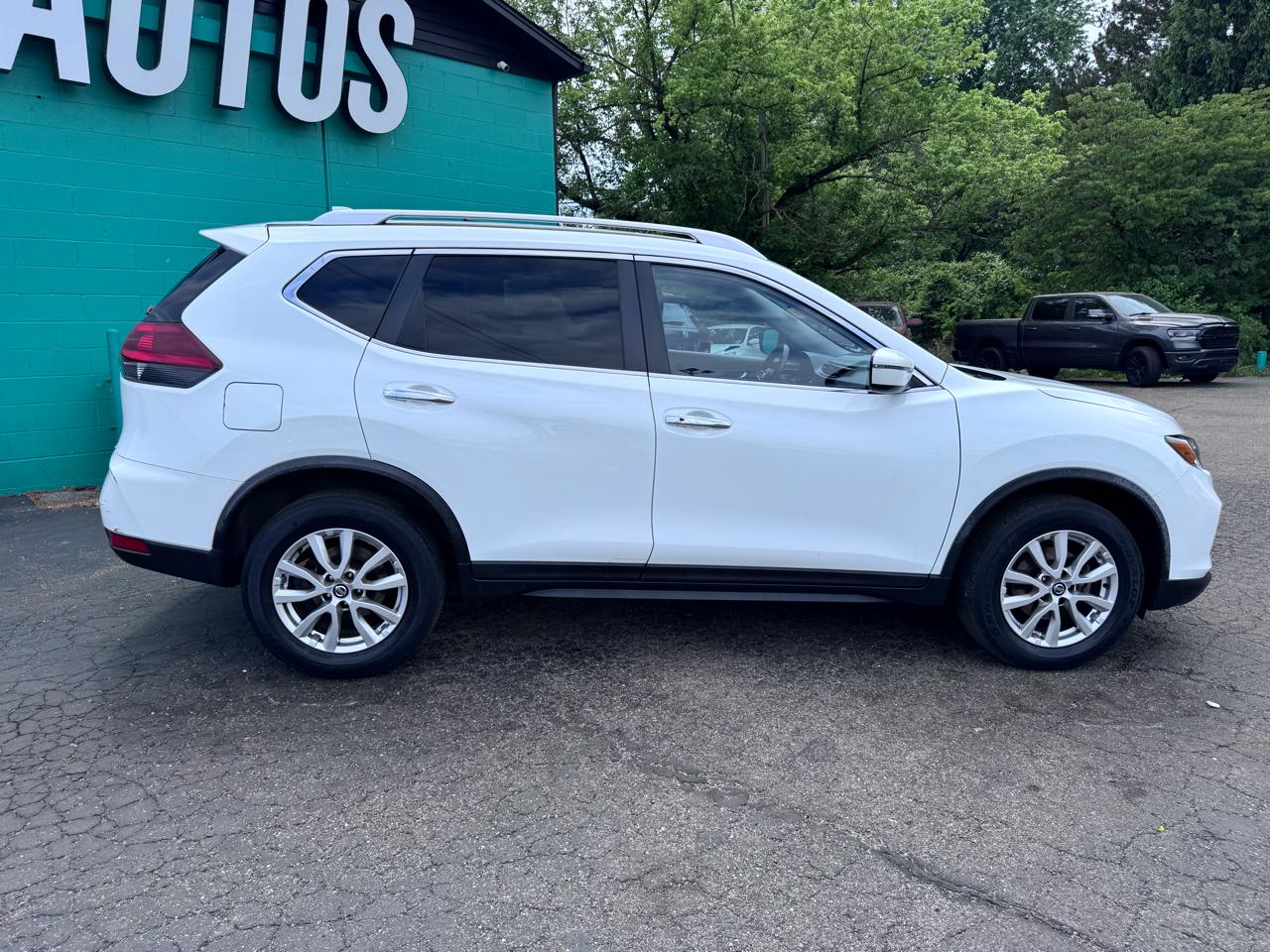 Nissan Rogue AWD SV 2018