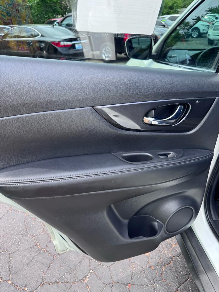 Nissan Rogue AWD SV 2018