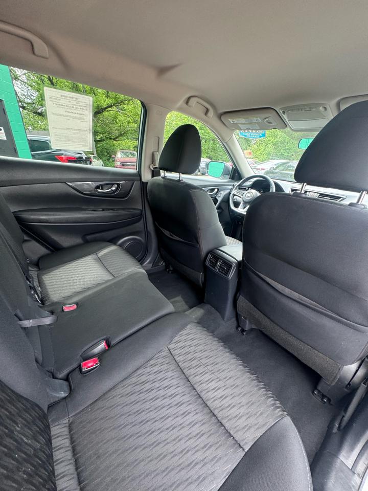 Nissan Rogue AWD SV 2018