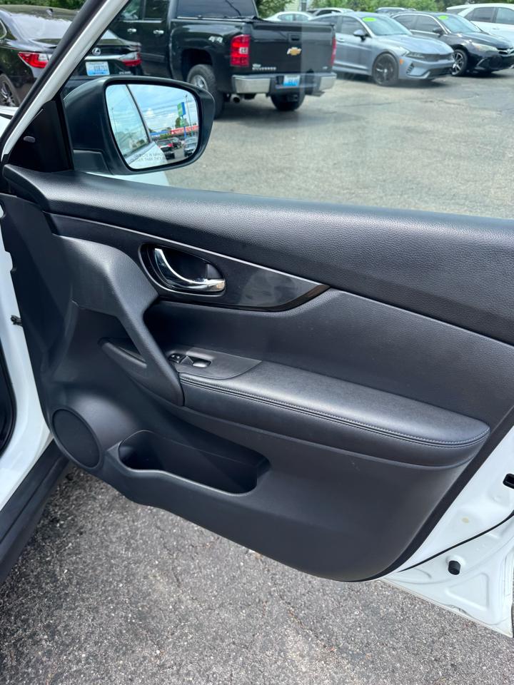 Nissan Rogue AWD SV 2018