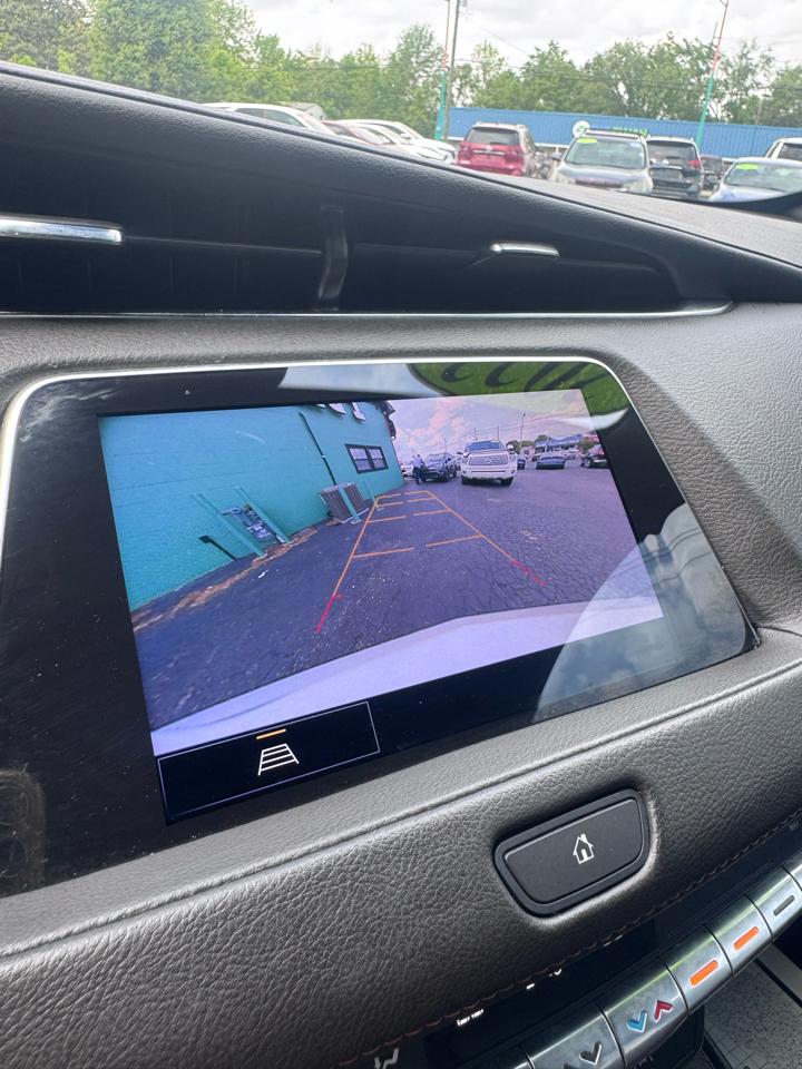 Cadillac XT4 FWD 4dr Sport 2023