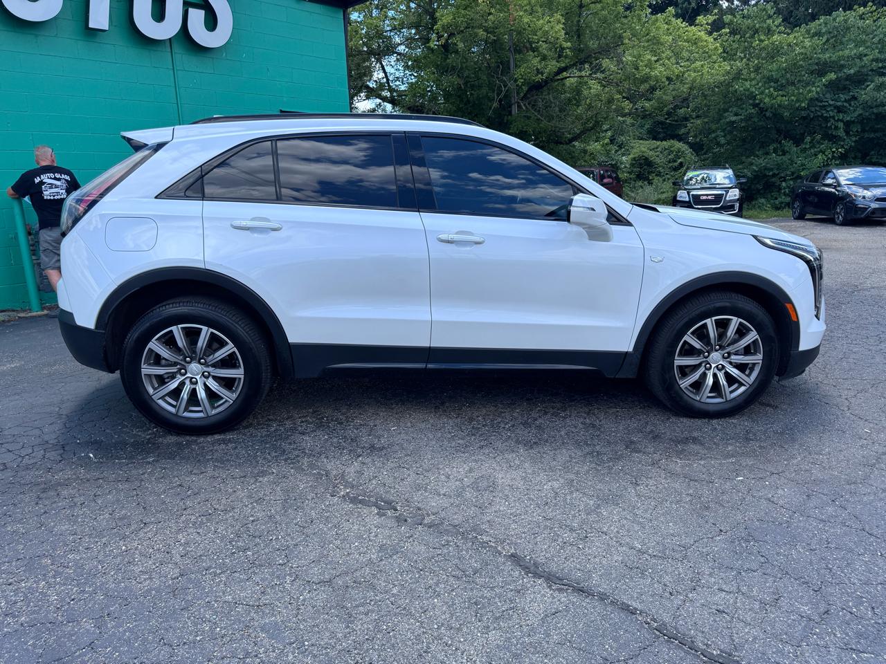 Cadillac XT4 FWD 4dr Sport 2023